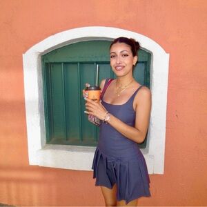 Meet your Posher, Lena